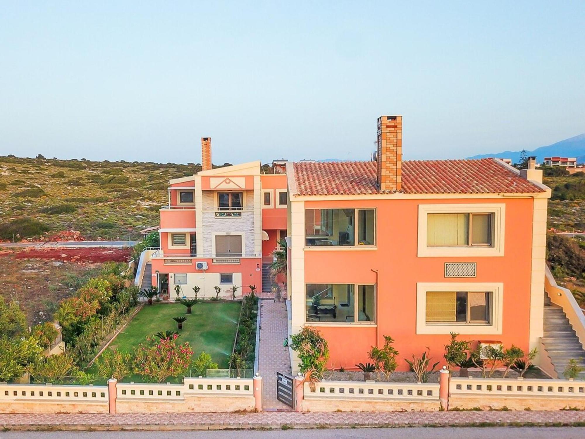 Marillia With Balcony